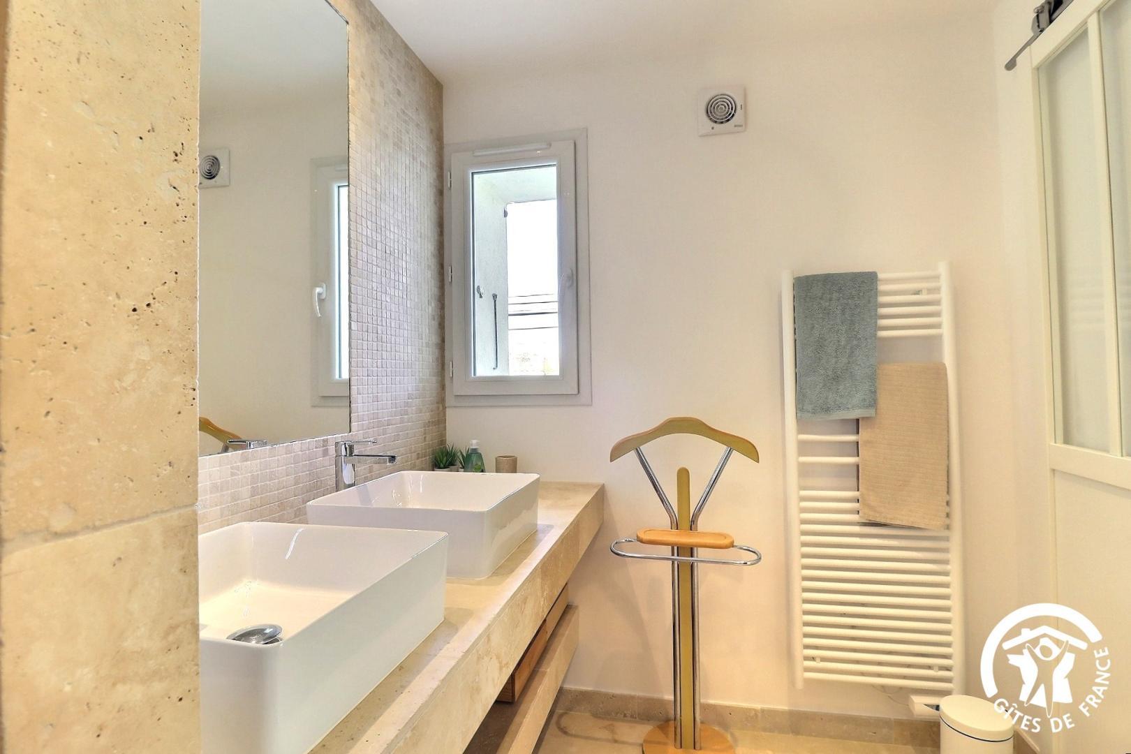 Mas de l'Avani, Plan-d'Orgon - photo 7