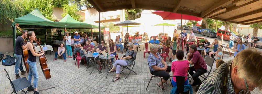 Terrasse été La Fontaine