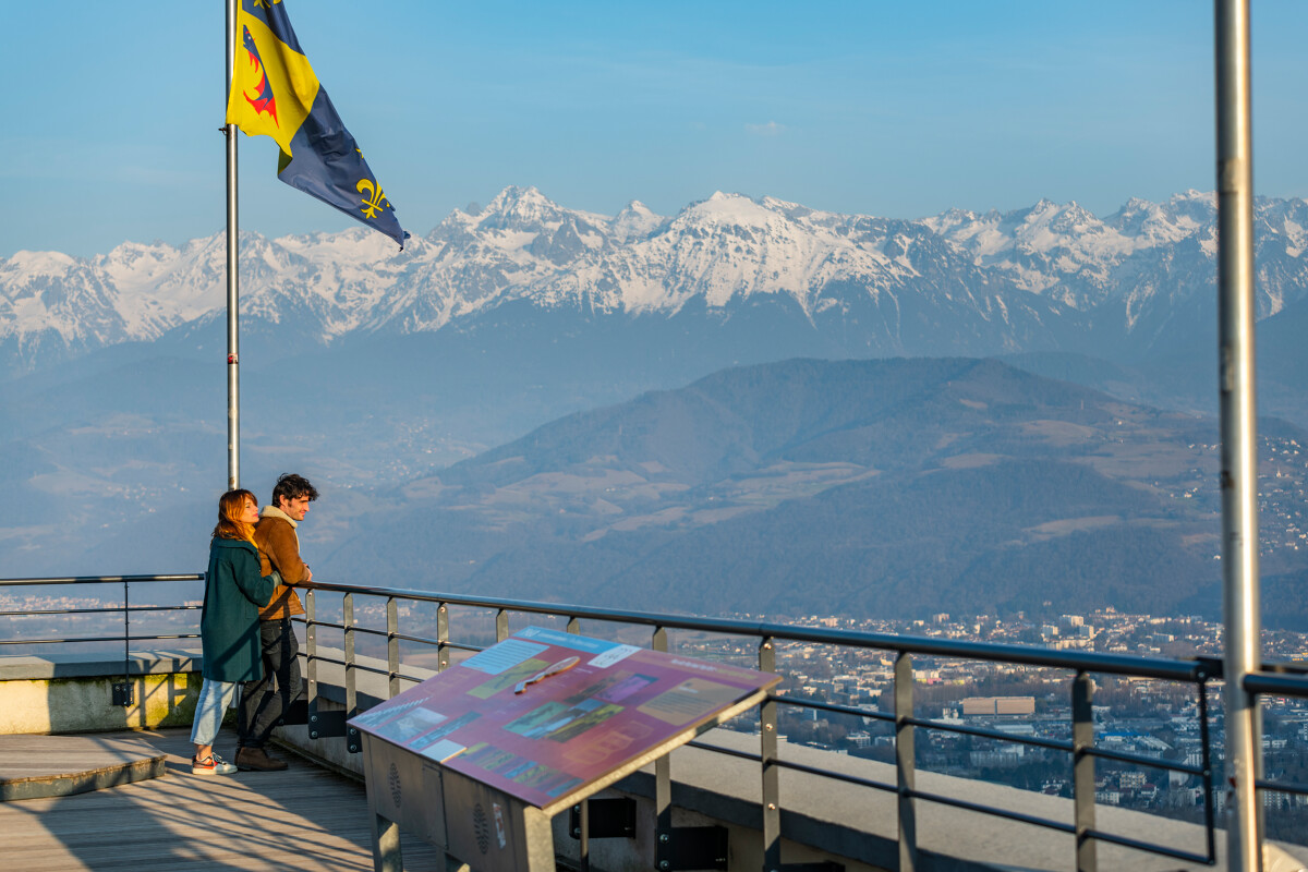 Les Alpes à 360° depuis la Bastille_Grenoble