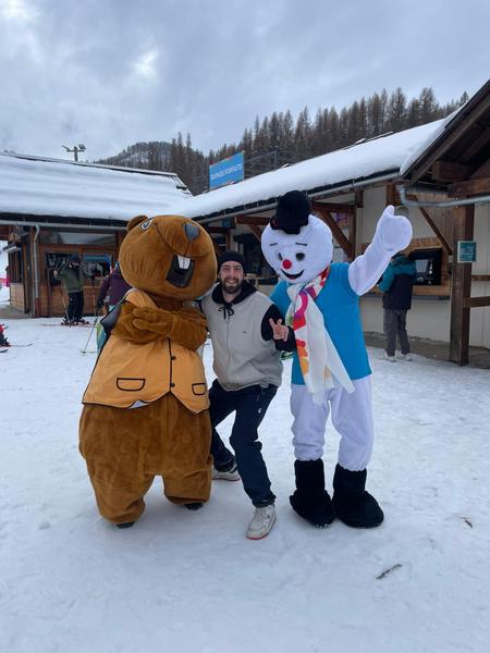 Zooky'Neige avec Floky_Puy-Saint-Vincent - © Office de tourisme PSV