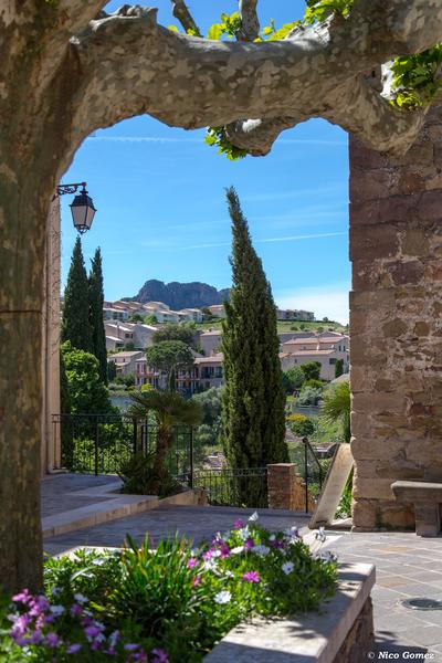 Place Alfred Perrin_Roquebrune-sur-Argens