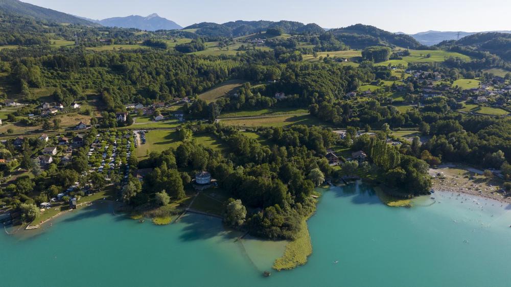 Camping et hôtel Huttopia Domaine du Lac