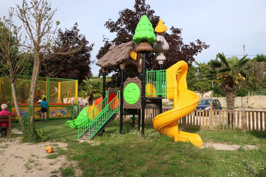 Toboggan pour enfants_ Camping Beauséjour*** - La Balme les Grottes - Balcons du Dauphiné - Isère