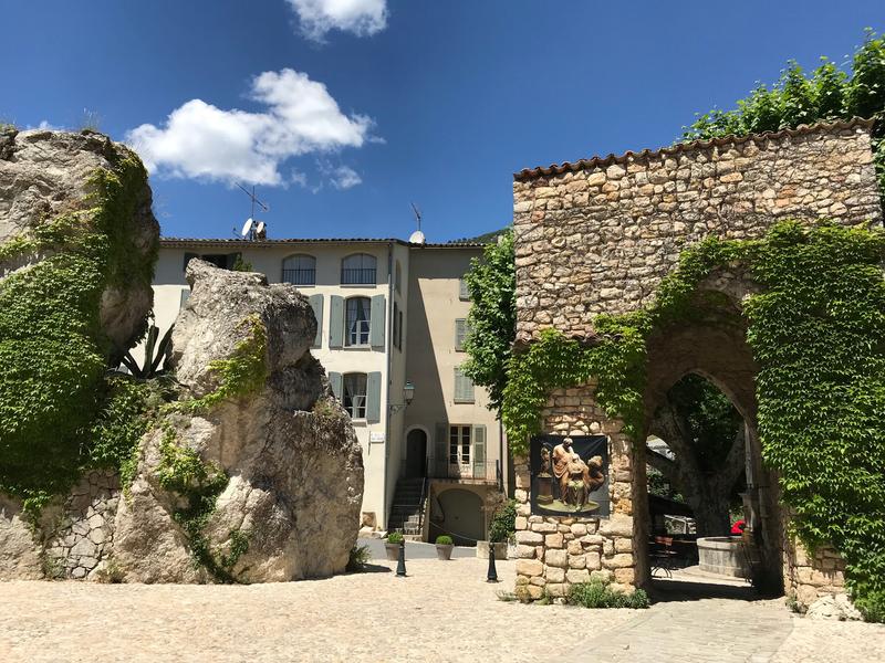 Bespoke tours Book your Private tours of Provence, guided tours by Licensed GUIDES