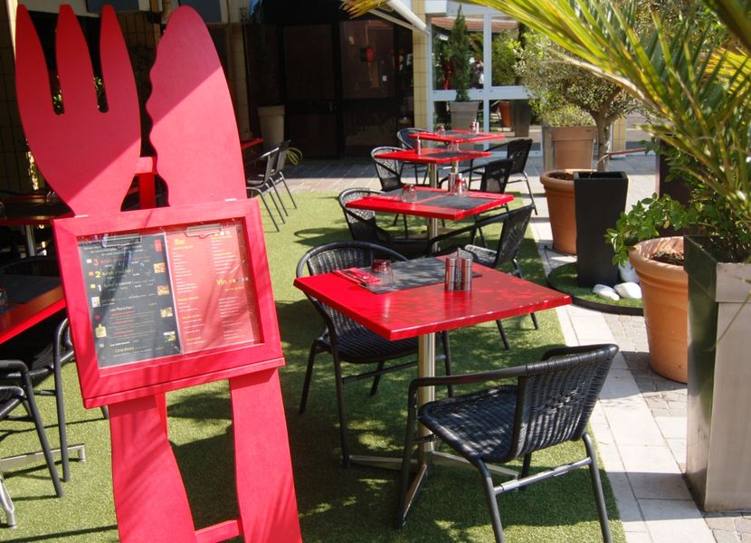 terrasse calme et ombragée