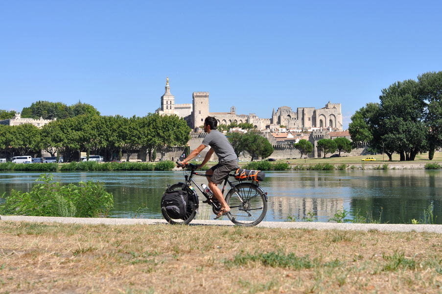 Les berges du Rhône à Avignon
