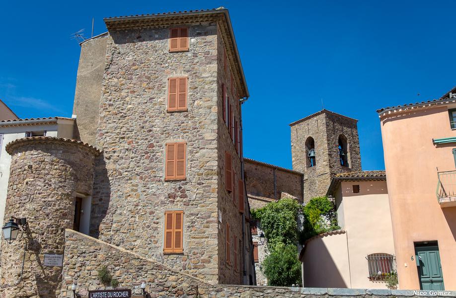 Place Alfred Perrin_Roquebrune-sur-Argens
