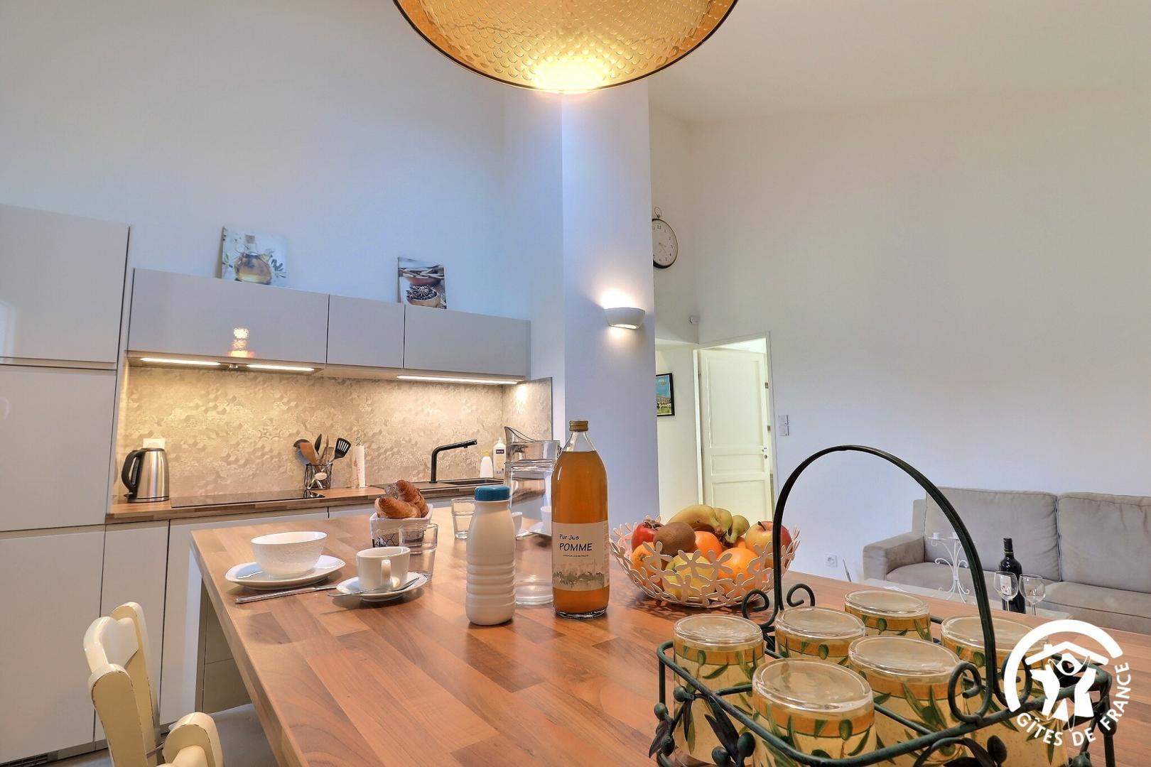 Mas de l'Avani, Plan-d'Orgon - photo 11