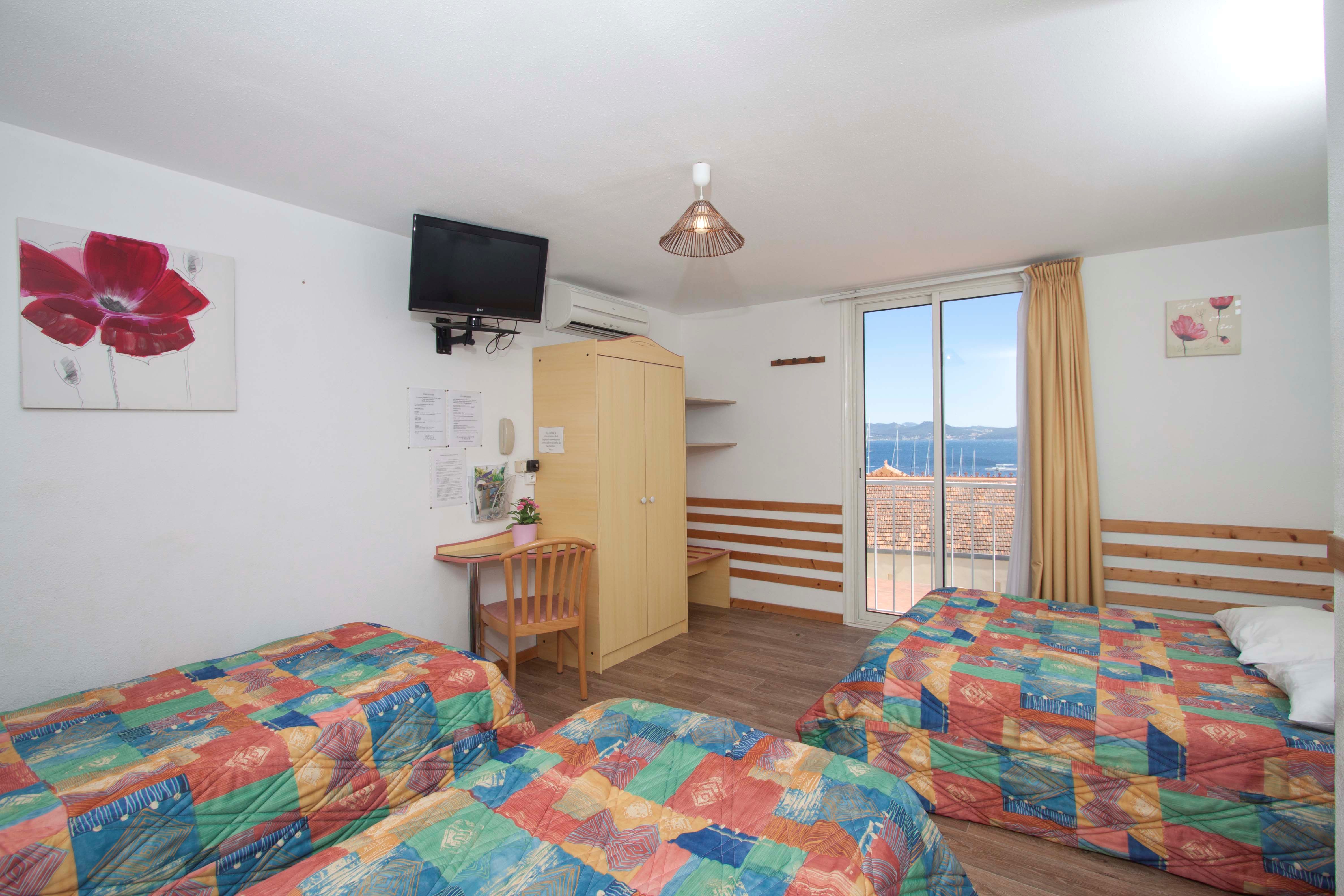 La Croix de Malte, La Ciotat - photo 3