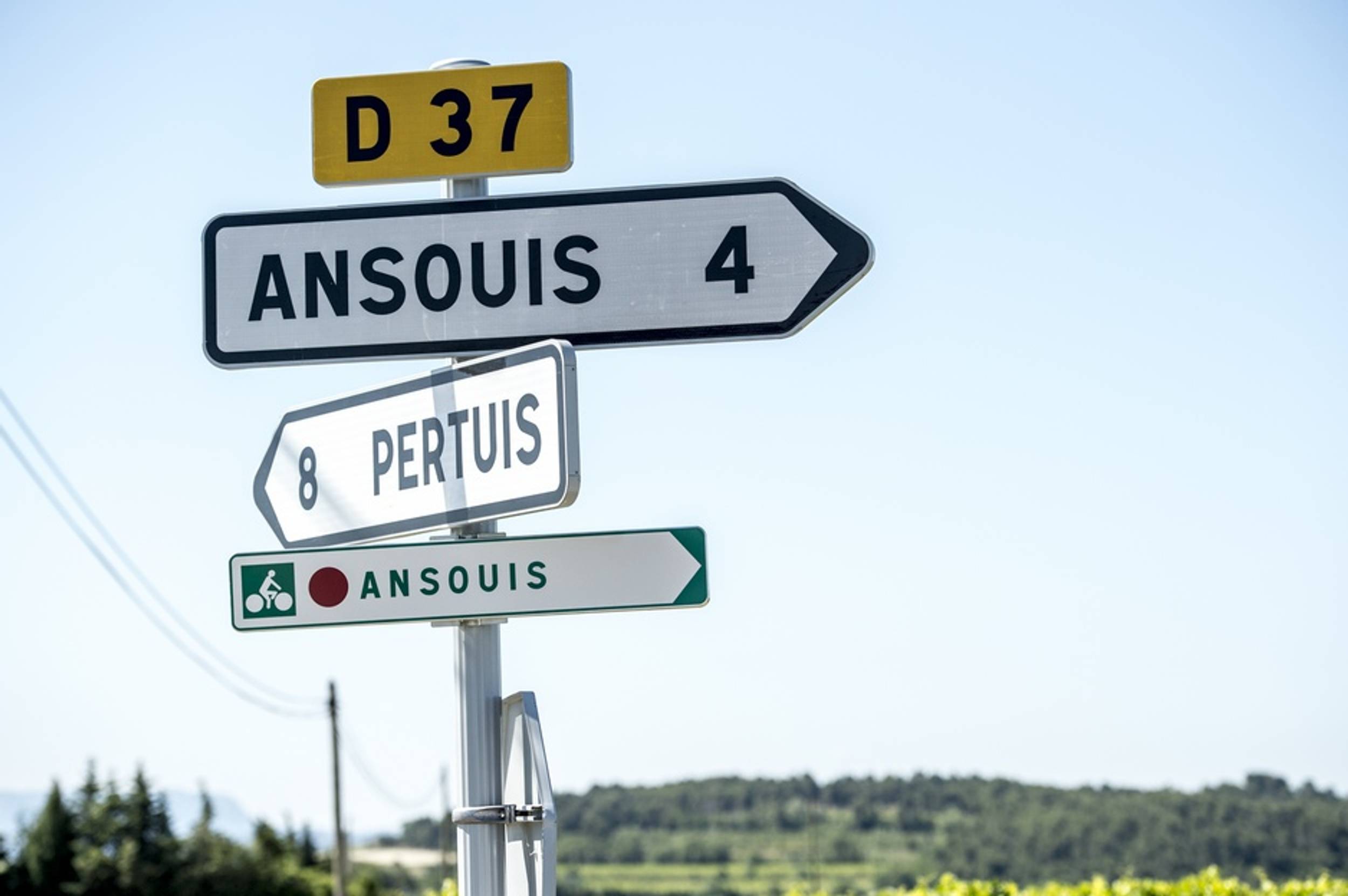 PERTUIS - Sur le pays d'Aigues à vélo (côté ouest) — photo 2