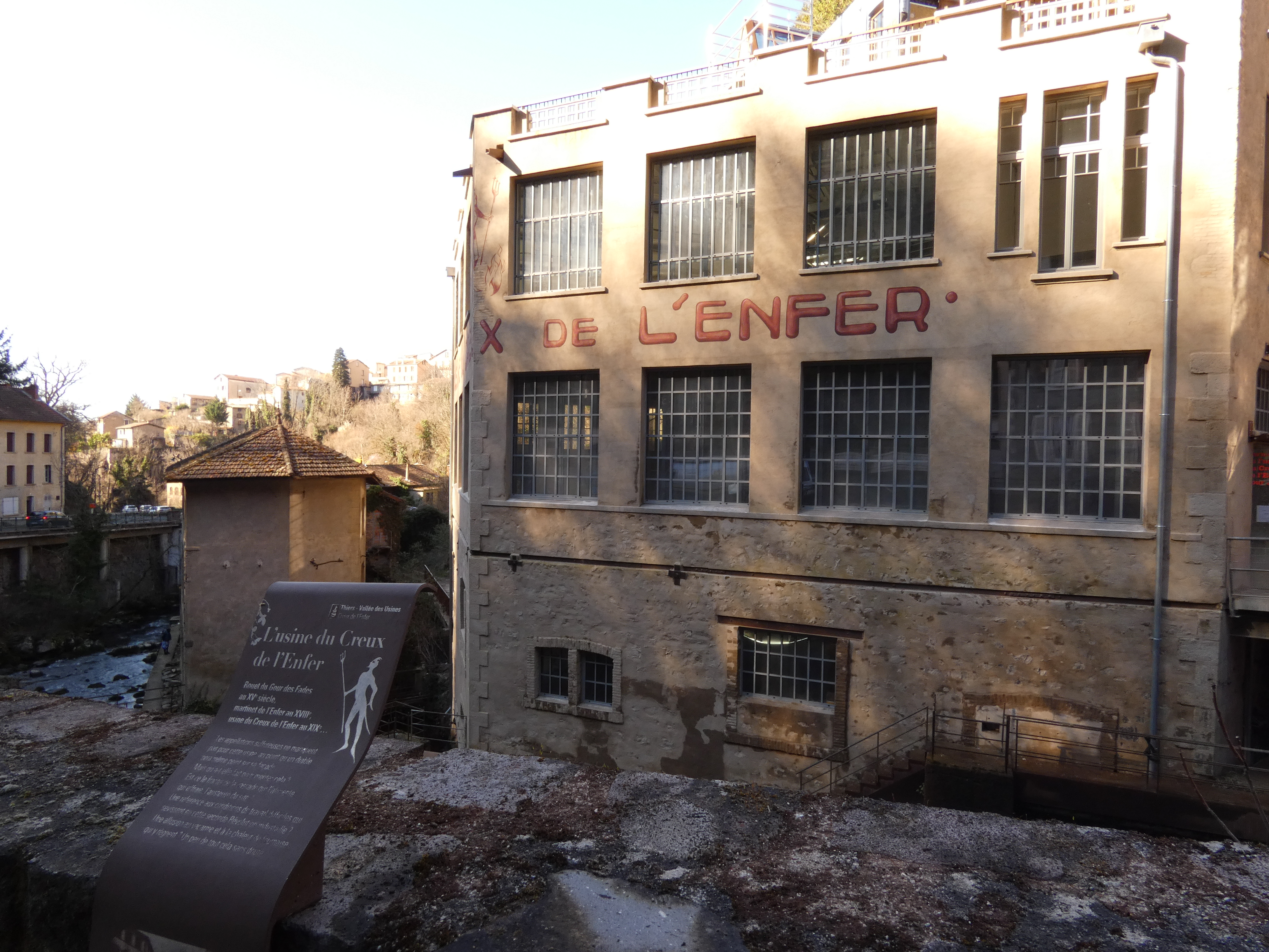 Visites Mal Guidées avec la Comédie de Clermont-Ferrand