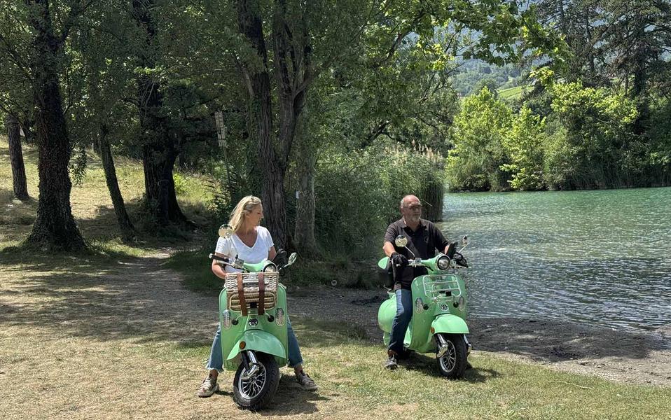Vespa tours électrique Chambéry et Coeur de Savoie_Chambéry