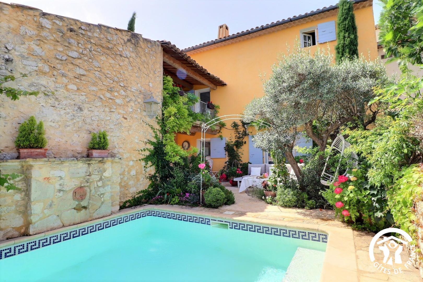 L'Île aux Fleurs, Ventabren - photo 12