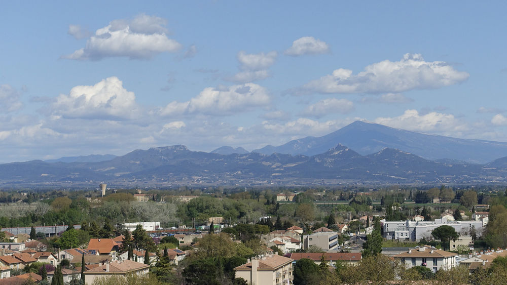 Vue depuis la Colline sur le Mont Ventoux