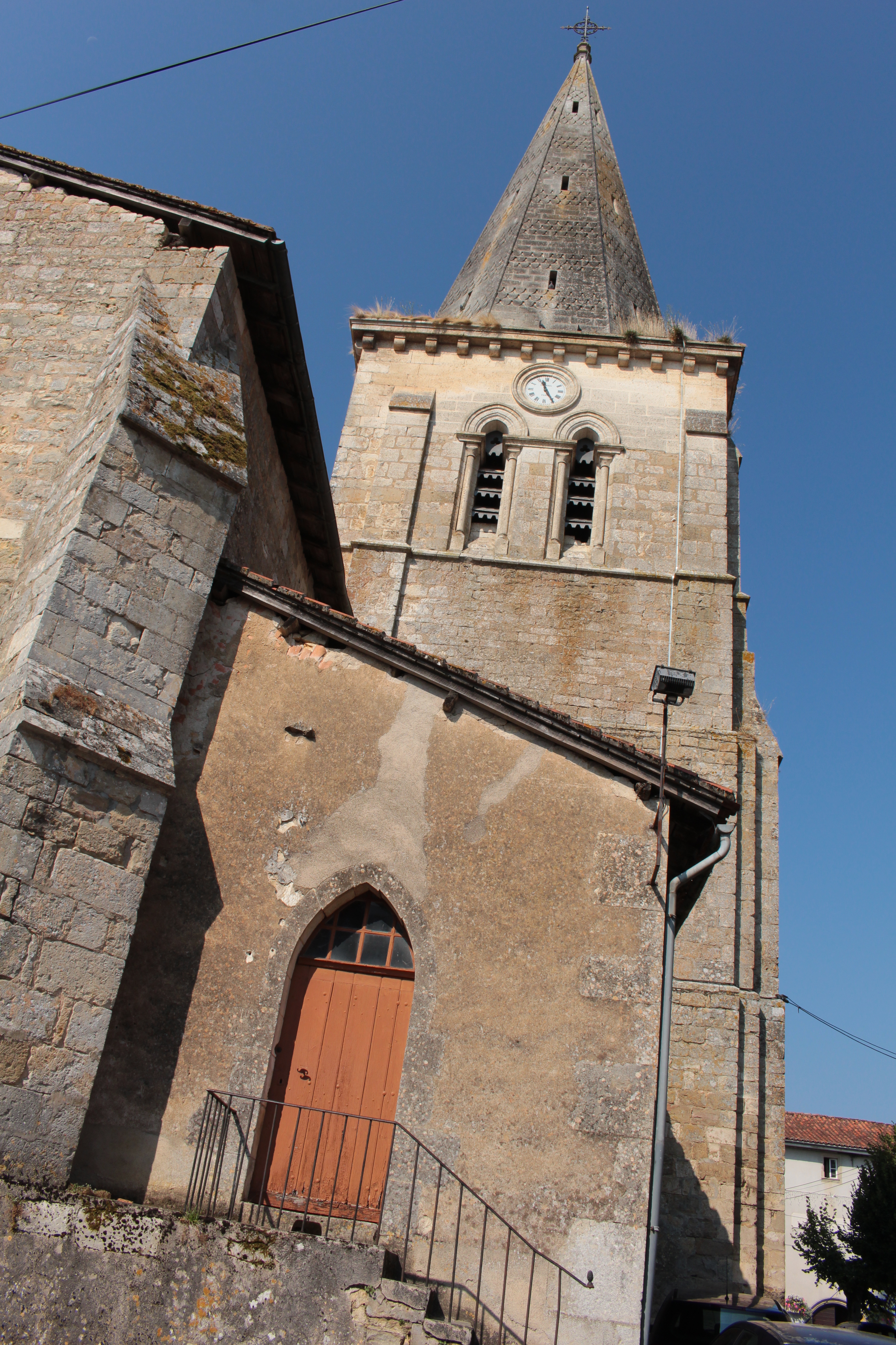 St Claud sentier de Negret