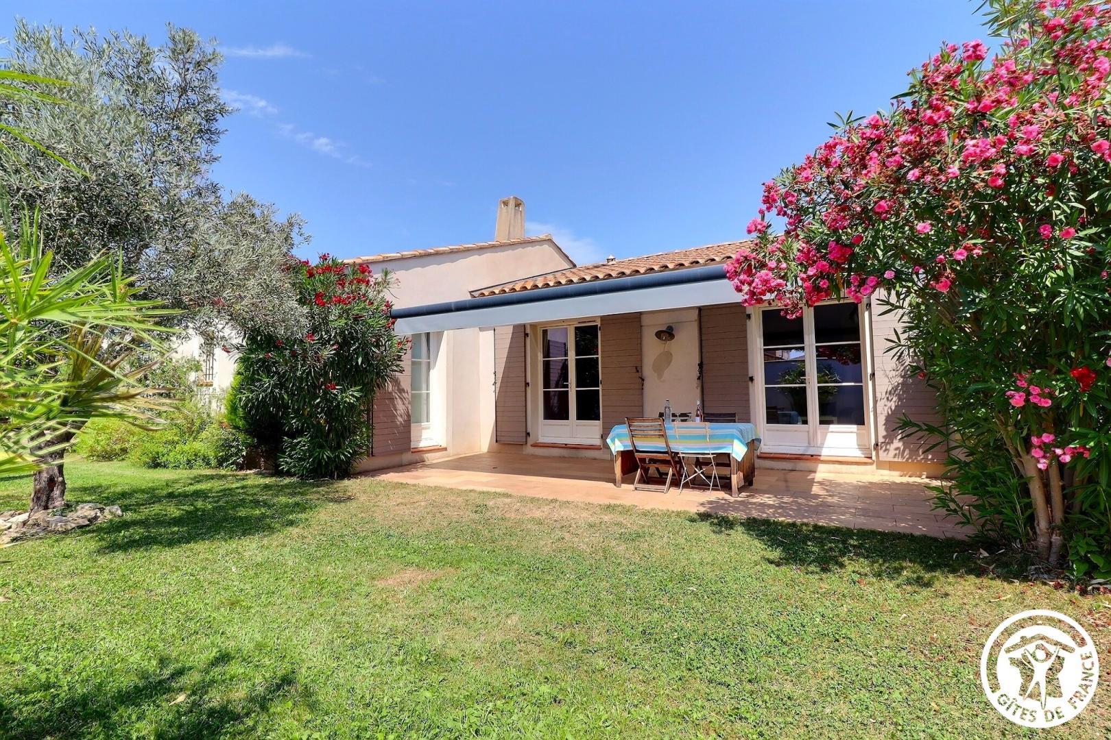 Holidays in Noves, Noves - photo 14