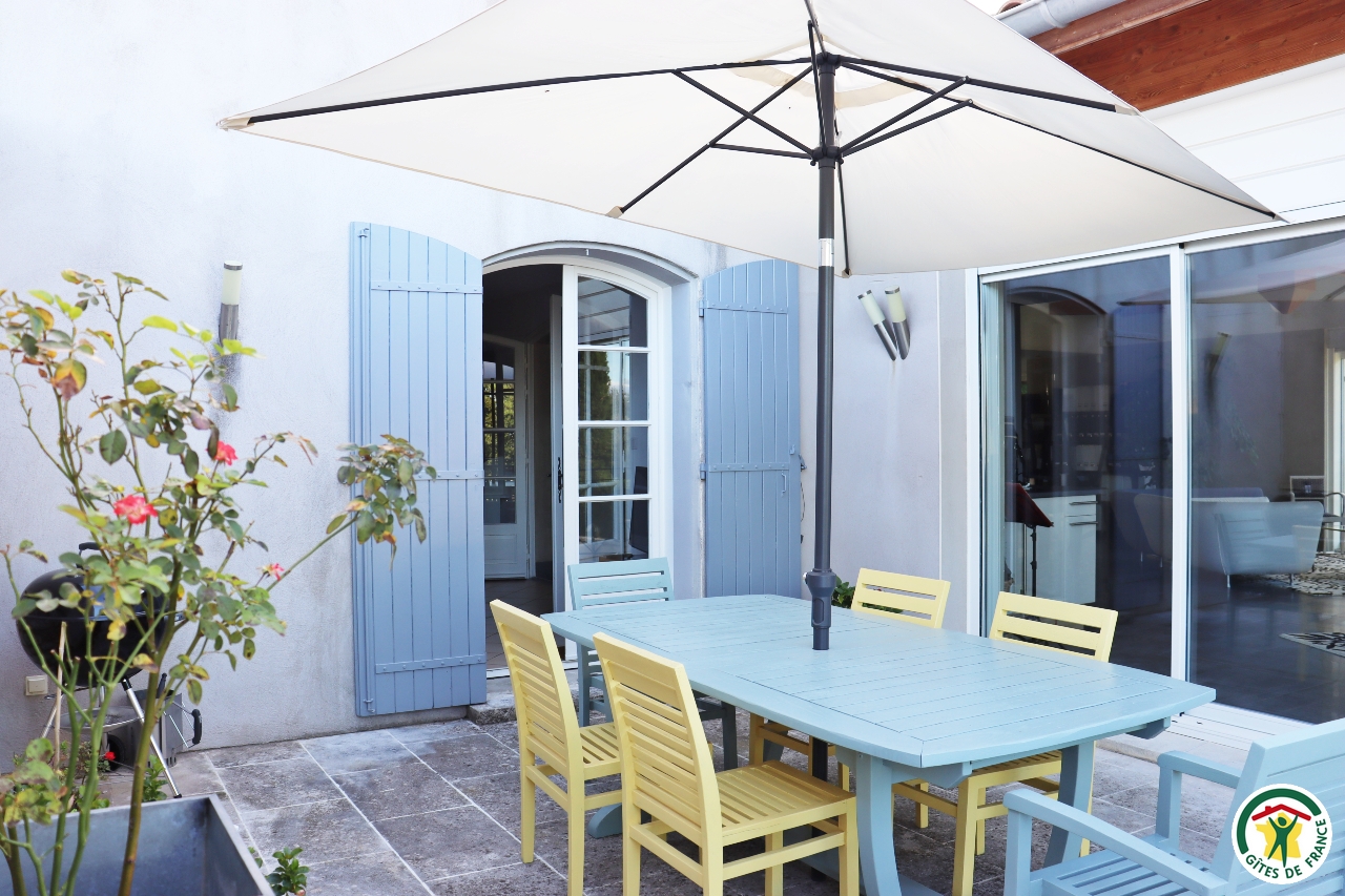 Terrasse accessible depuis le séjour