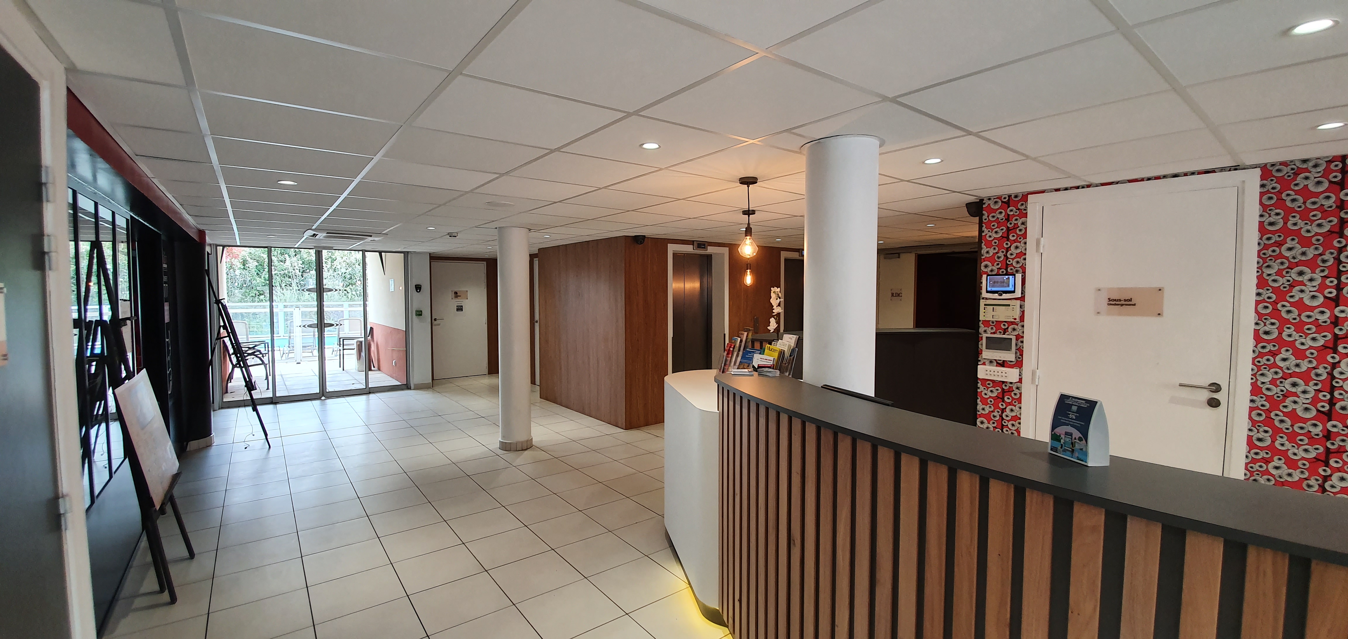 Kyriad Aix Les Milles - Plan de Campagne