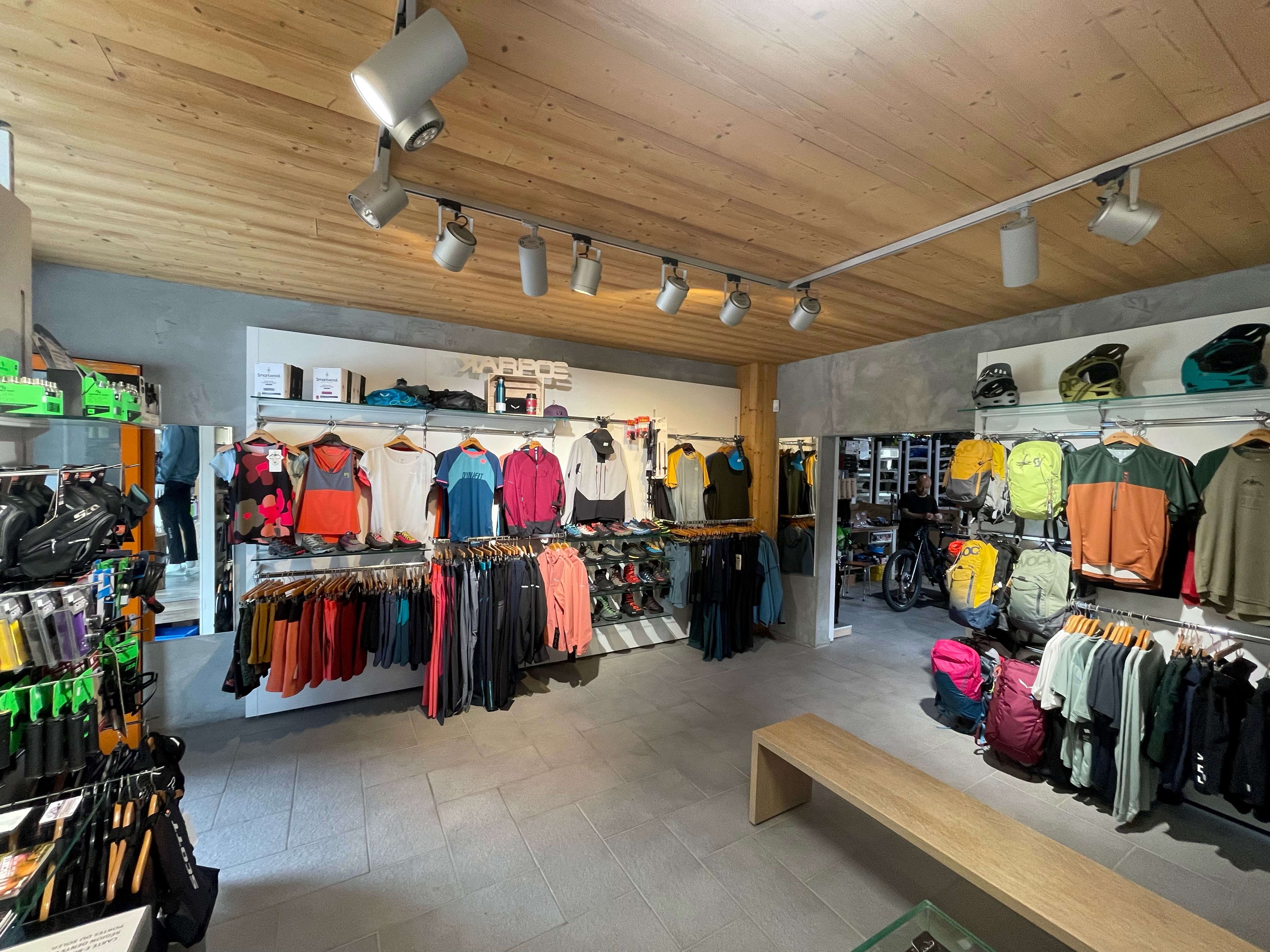 Ski Service Outlet  Sport Outlet Martigny