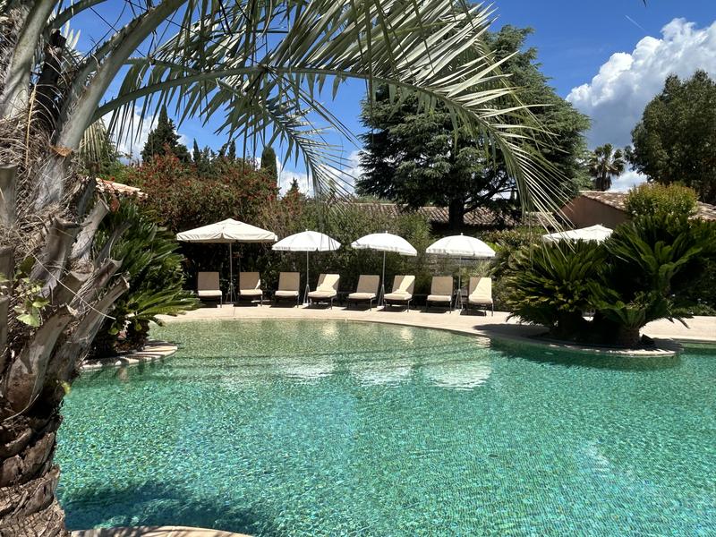 piscine lagon commune 