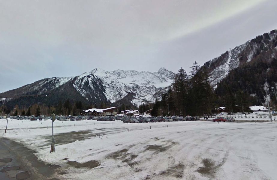 parking des grands montets argentière