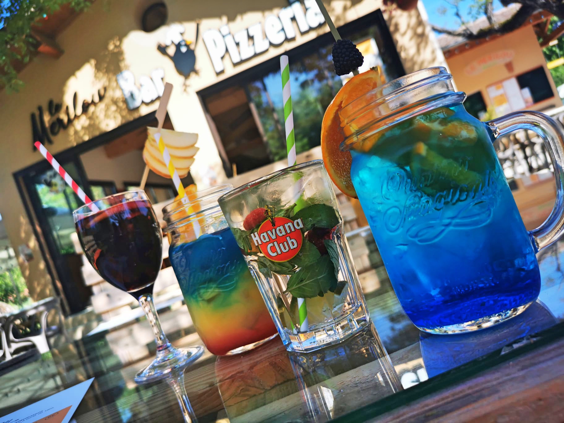 Bar
