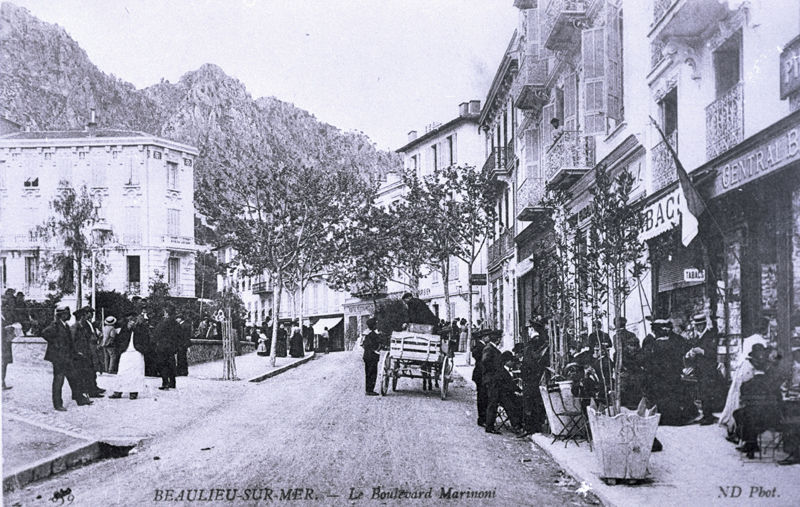 http://Boulevard%20Marinoni%201900