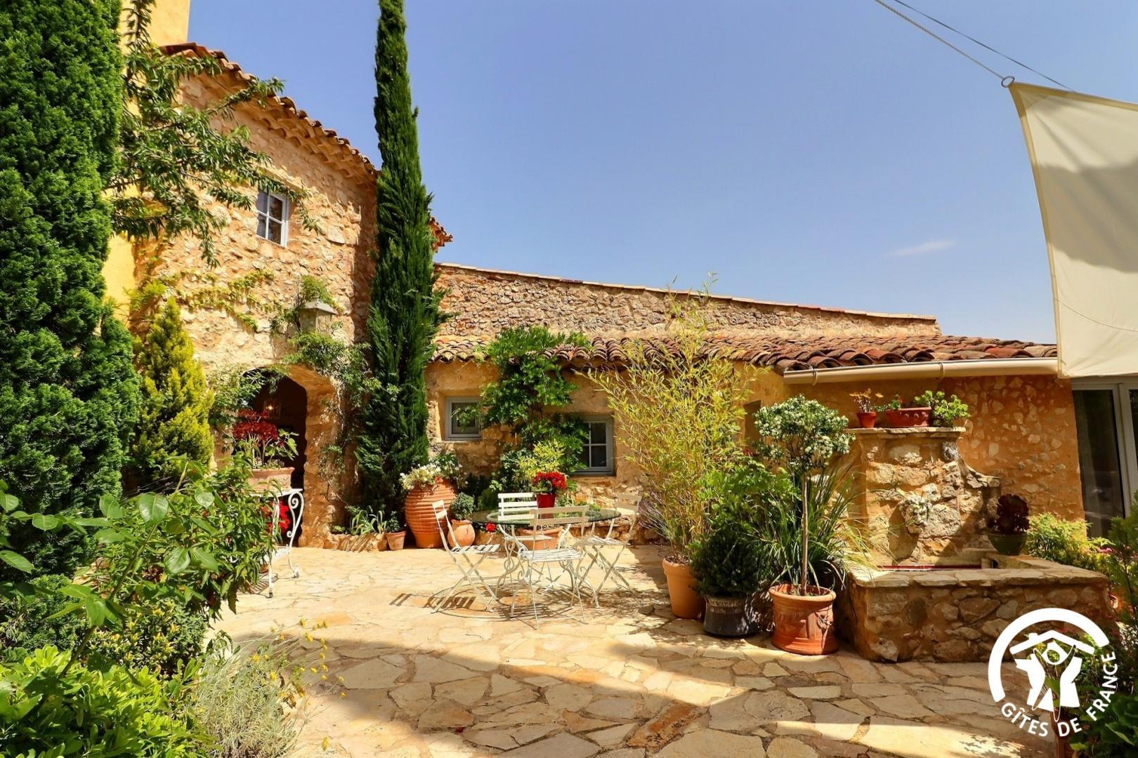 L'Île aux Fleurs, Ventabren - photo 16