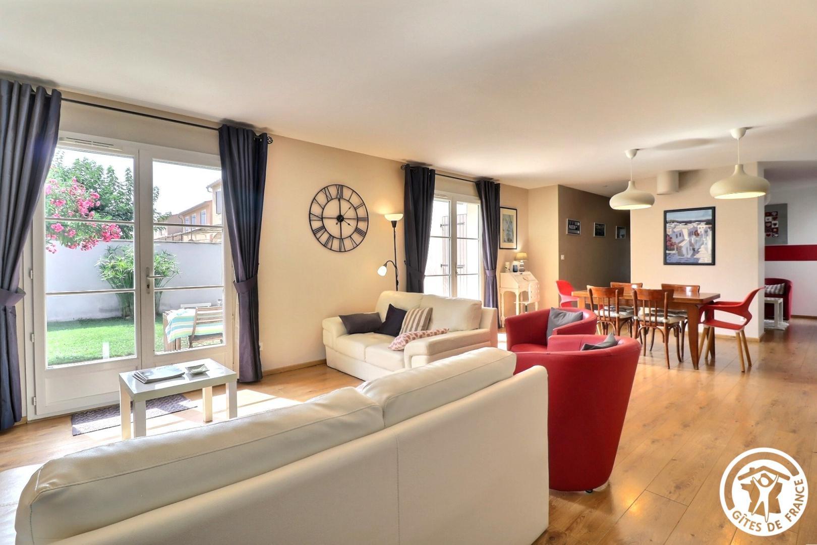 Holidays in Noves, Noves - photo 10