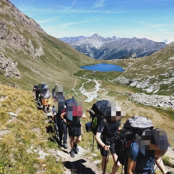 Randonnée accompagnée en famille - © ©Théophile Mertz Semaine sportive en famille avec ThéoTour_Villar-d'Arêne - © ©Théophile Mertz