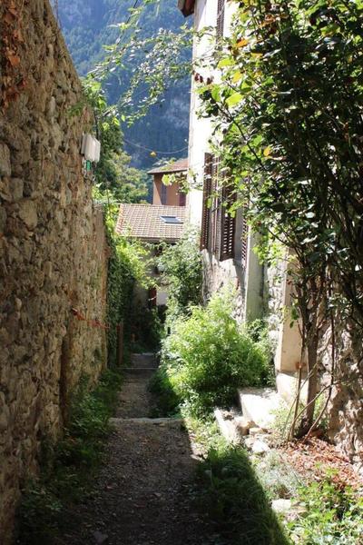 Gîte d'Etape/Groupe La Rouguière - Accès - Saint-Martin-Vésubie - Gîtes de France Alpes-Maritimes