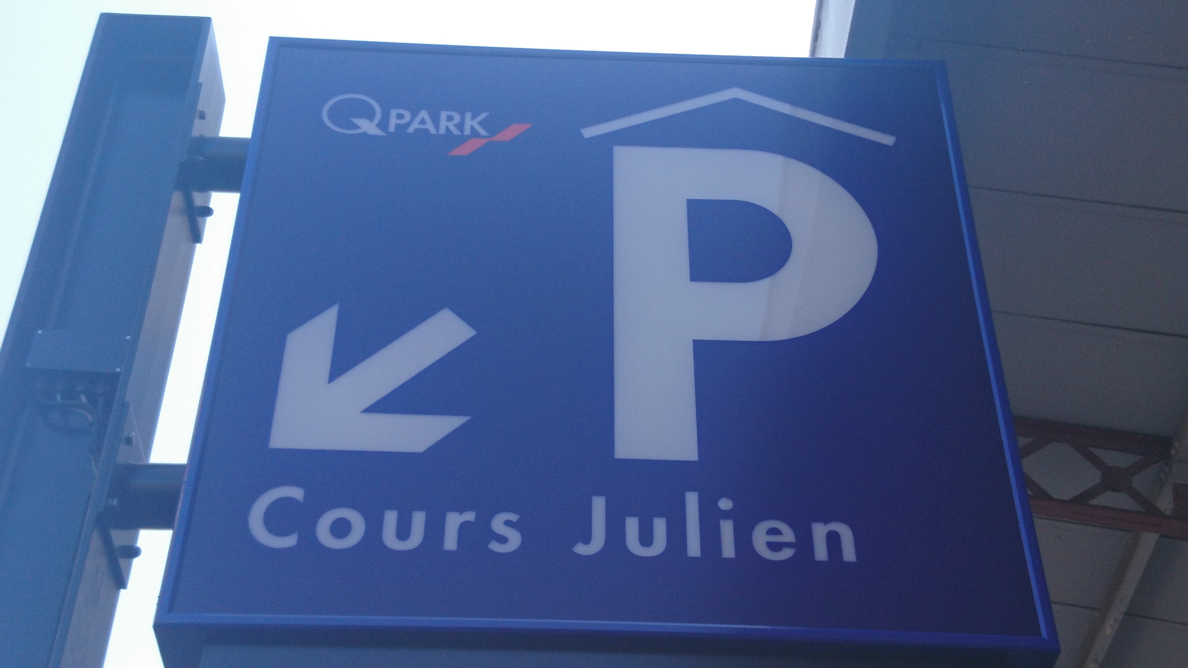 Parking Qpark cours Julien Marseille