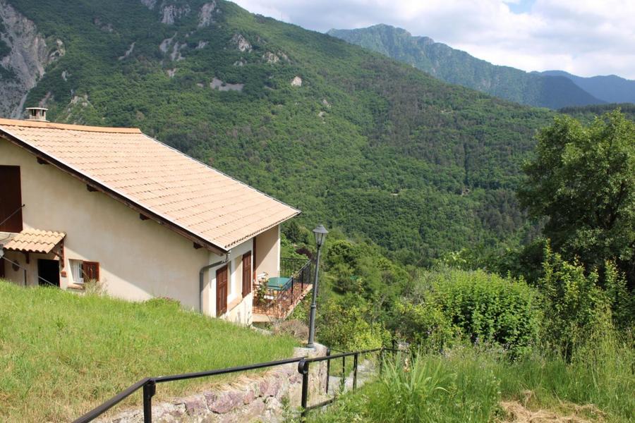 Gîte du Colombier-Accès-Belvédère-Gîtes de France des Alpes-Maritimes