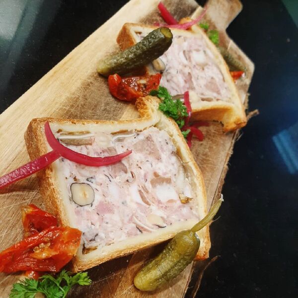 Pâté en croute
