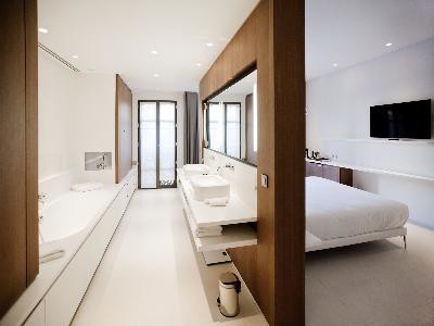 C2 Hôtel, Marseille 6e Arrondissement - photo 4