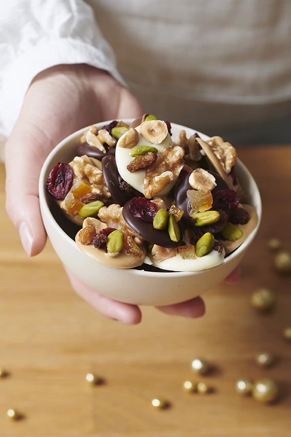 Atelier de Chocolaterie : Mendiants de Noël - Noël à la Cité du Chocolat_Tain-l'Hermitage