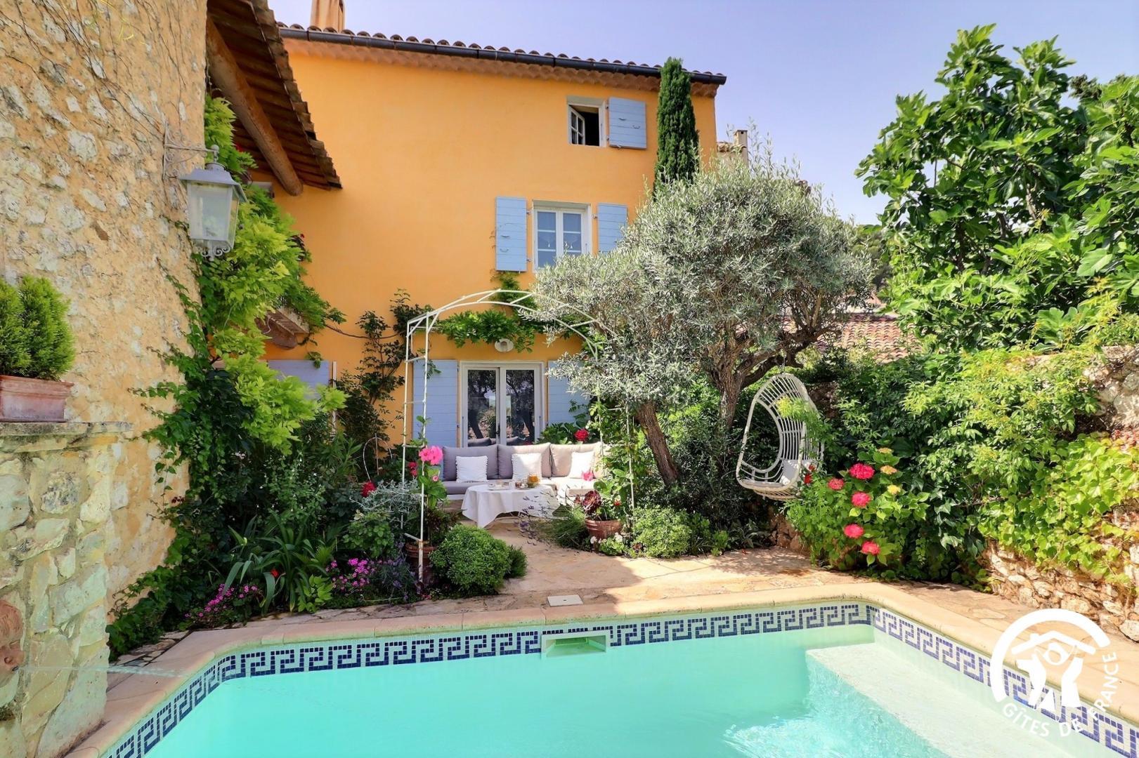 L'Île aux Fleurs, Ventabren - photo 18