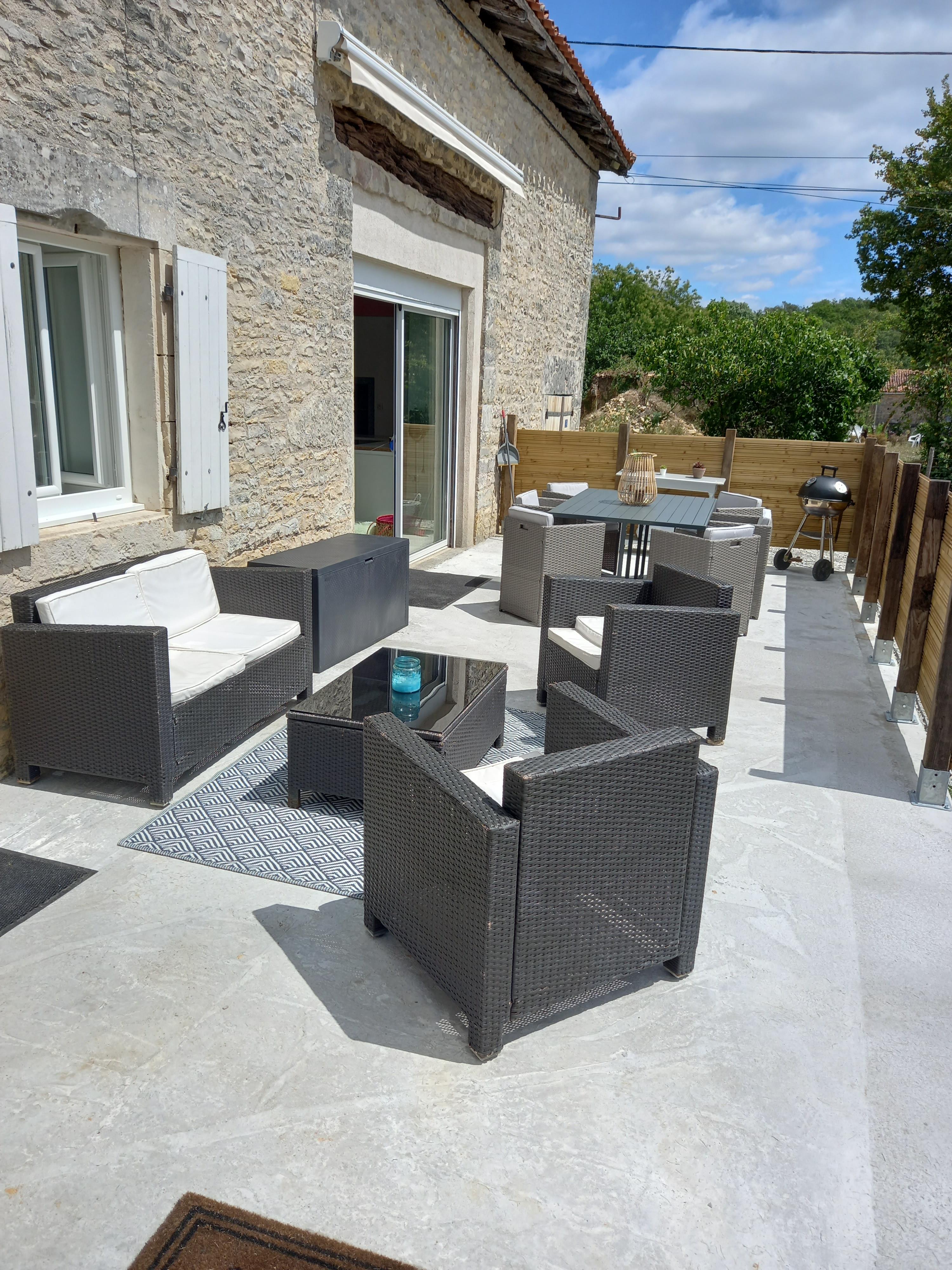 Meublé  : La Charmantaise