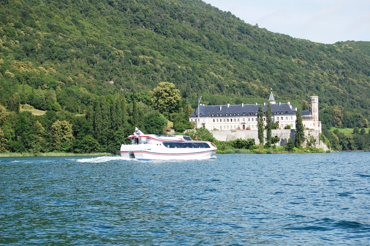 credit Compagnie des Bateaux du Lac du Bourget et du Haut Rhone