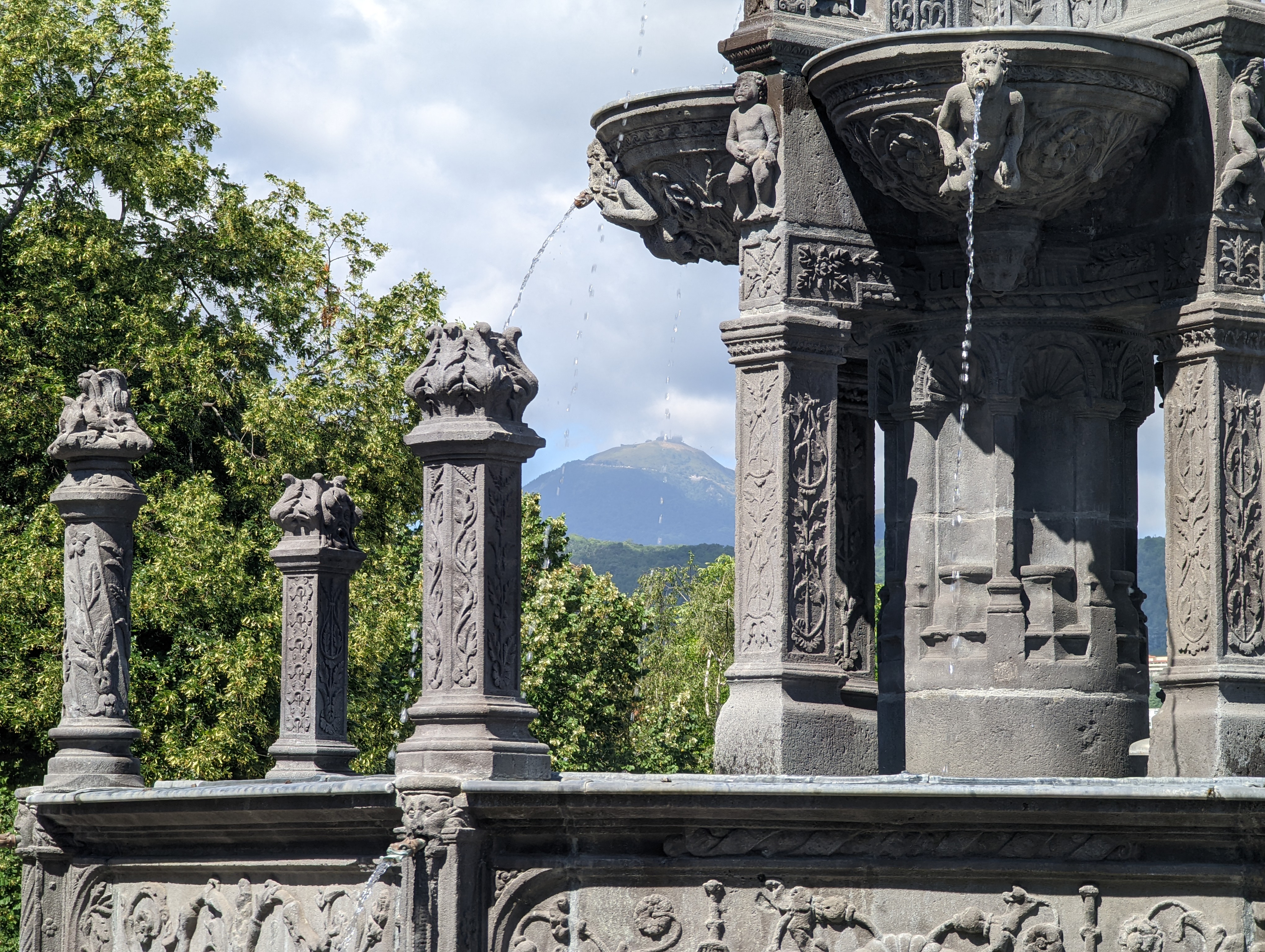 Pierre de lave ! | Visite spéciale jeune public