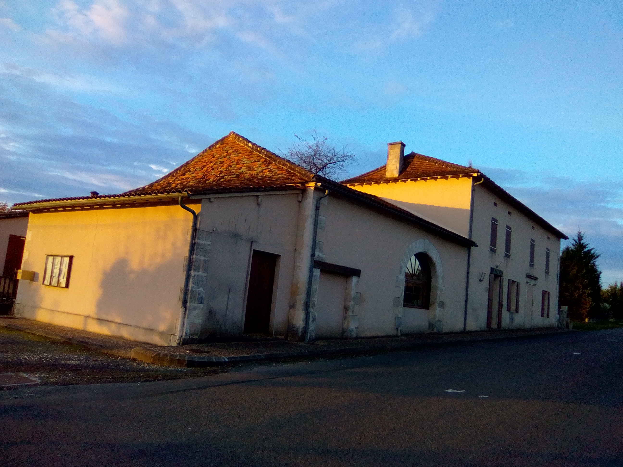 Mairie de Nabinaud