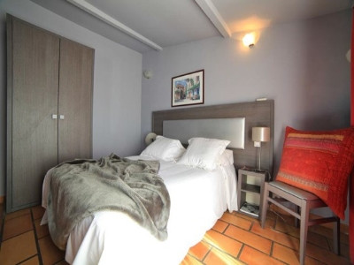 Hotel Le Mas Des Ecureuils - photo 5