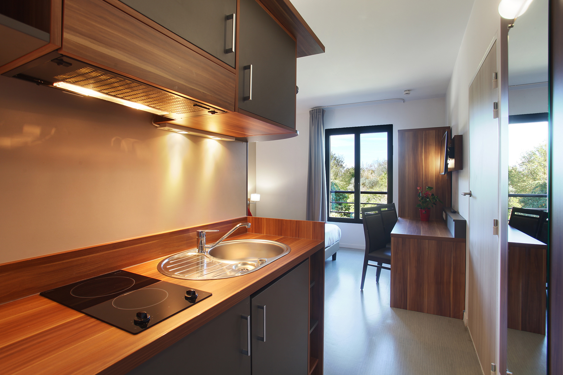 Suite Home Aix en Provence Sud, Bouc-Bel-Air - photo 5