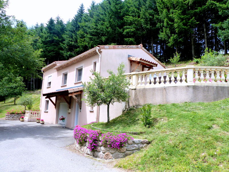 Les Gîtes de Bernard – Faysses 2