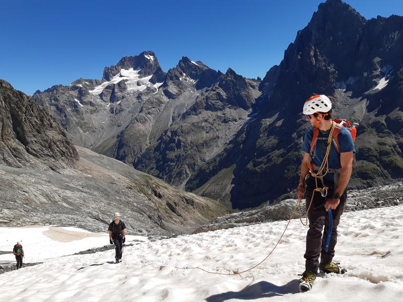 Randonnée glaciaire - niveau intermédiaire -sortie cllective_Saint-Christophe-en-Oisans