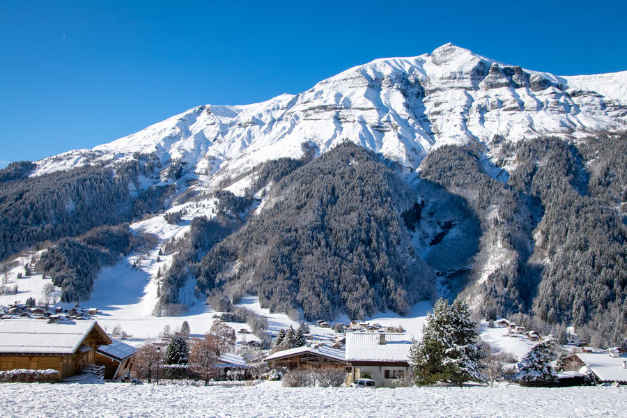 Le village des Contamines et le Mont-Joly