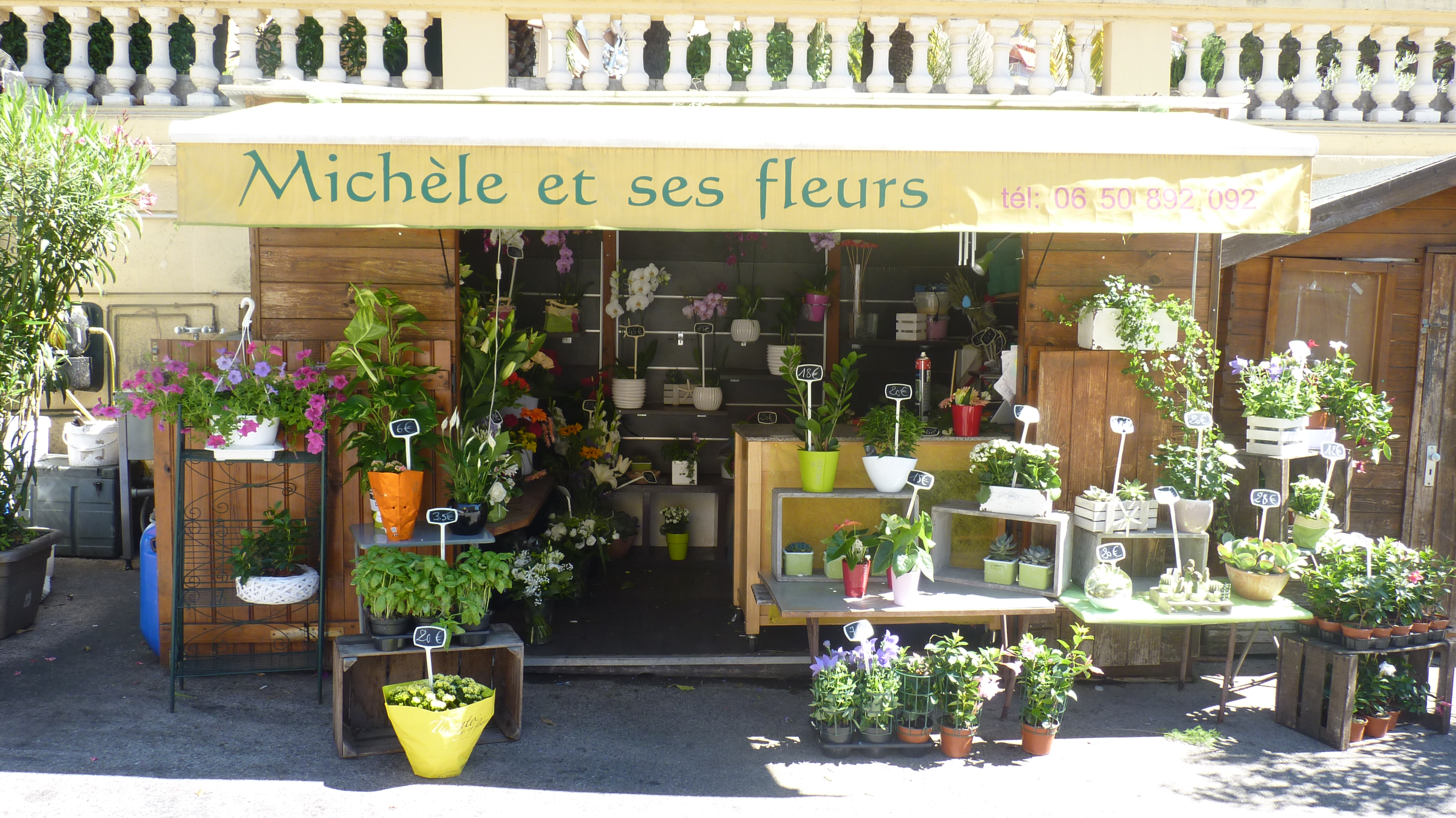 Mich le et ses fleurs Cap d Ail Destination C te d Azur France