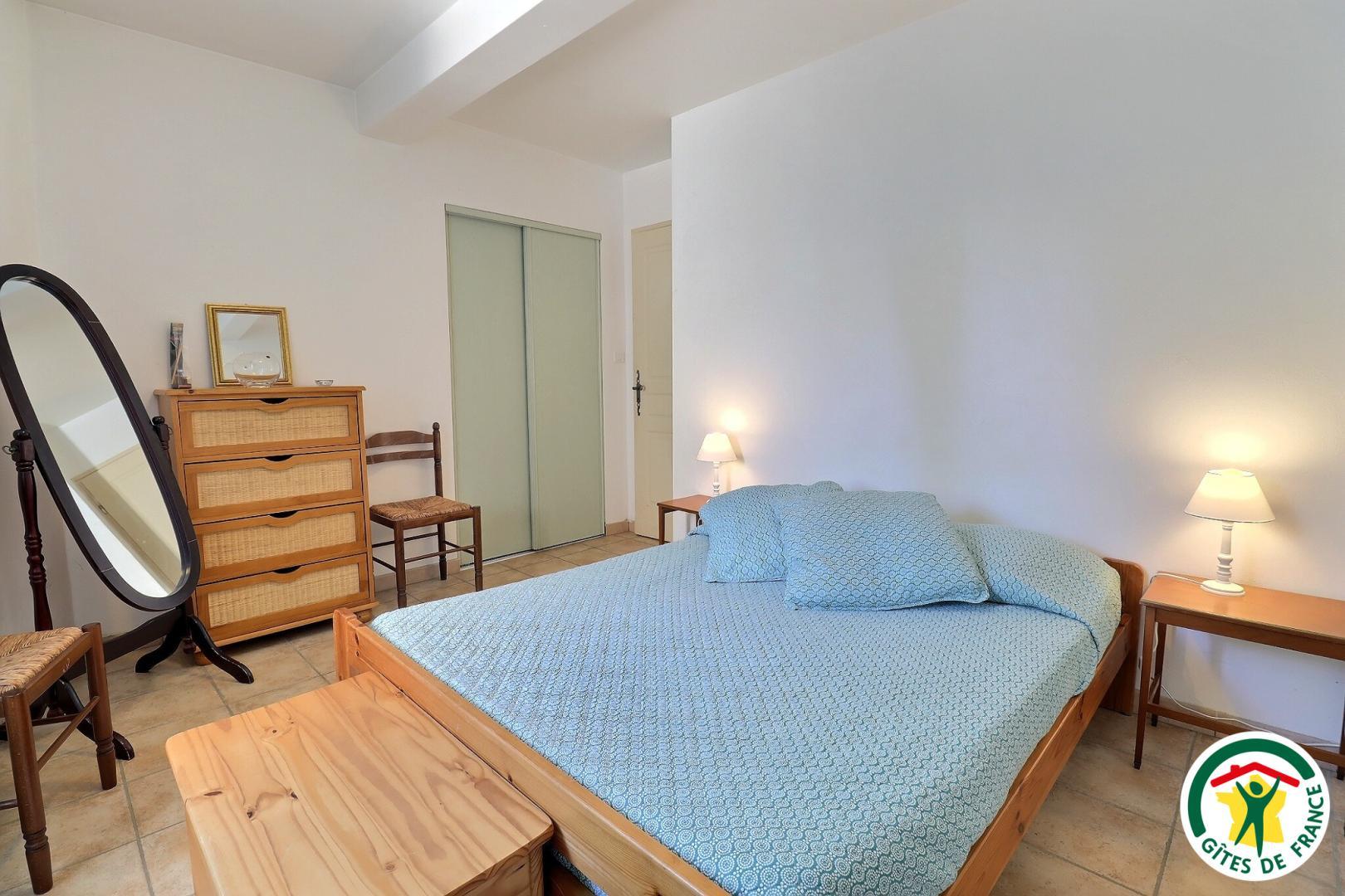 Chambre avec un lit double (1x140)