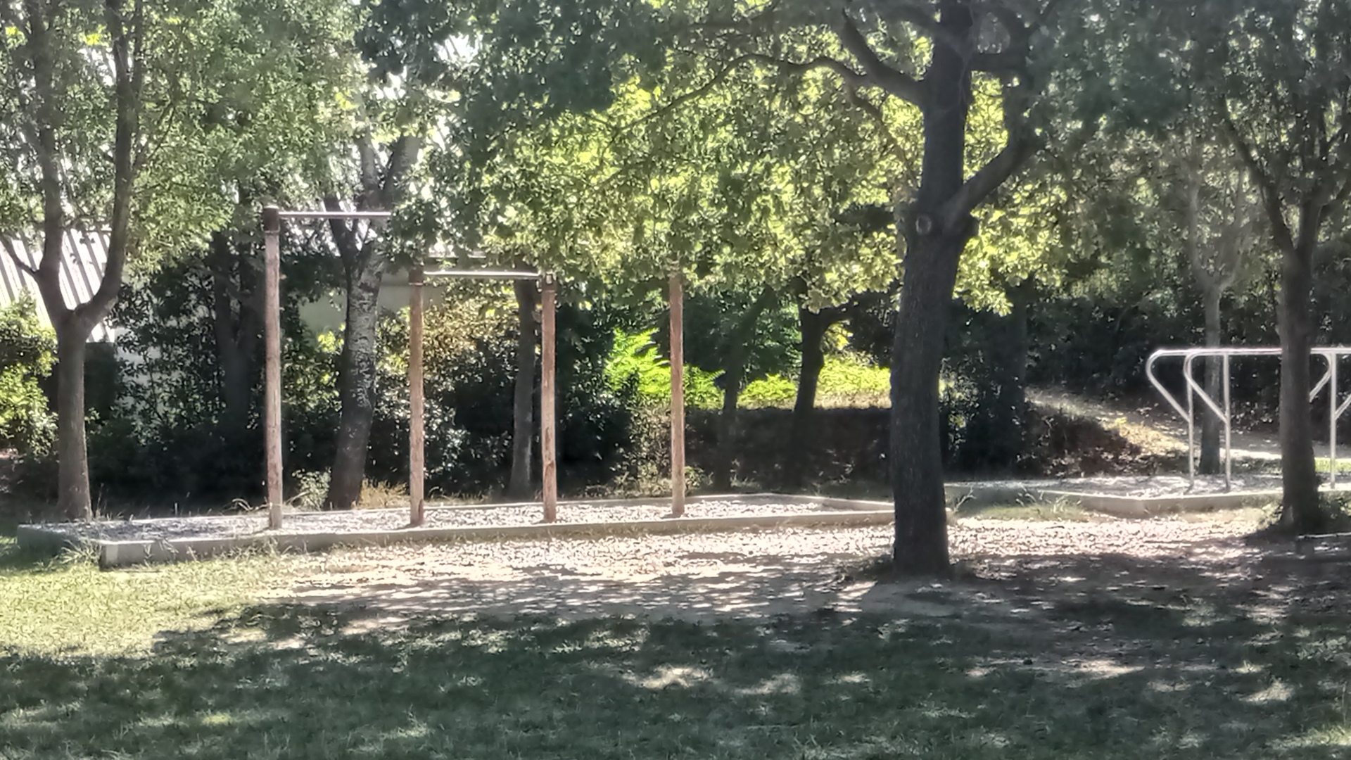 Parc des sports et de loisirs Julien Olive, Martigues - photo 2
