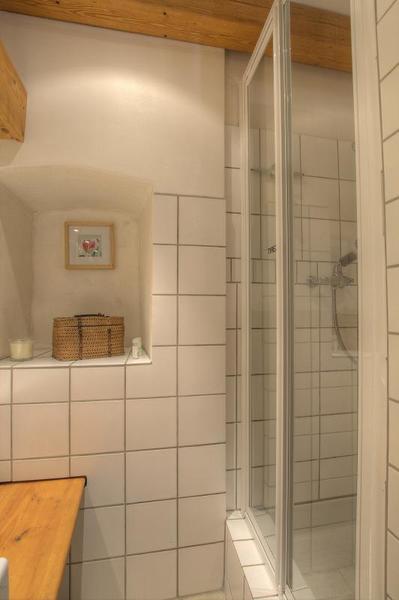 Douche salle d'Eau rez de chaussée Douche salle d'Eau rez de chaussée